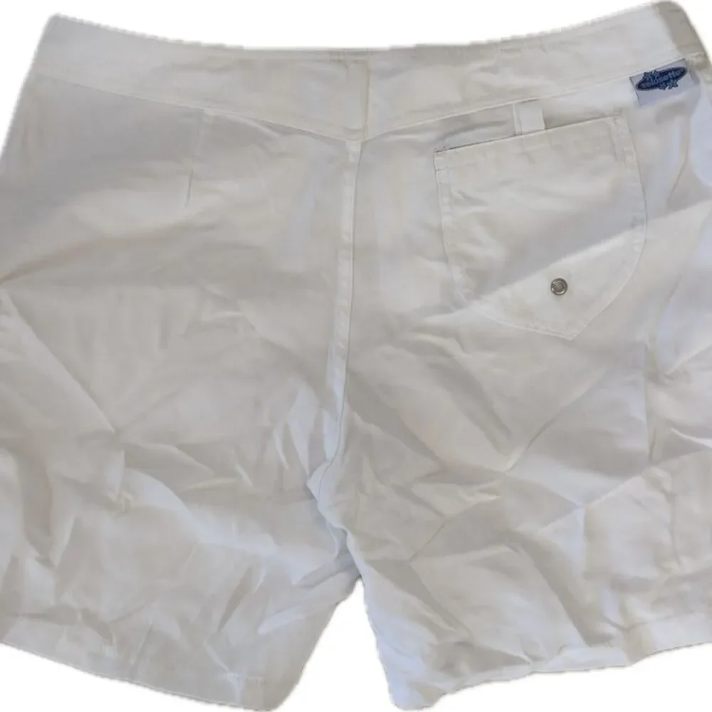 Xelosette Solid White Lace-Up Board Shorts (Size 14)